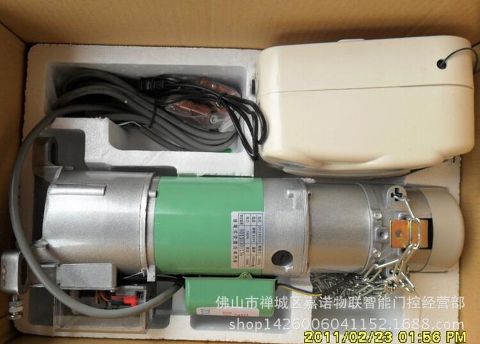 台湾东荣储电式开门机 智能可靠的电动卷闸门解决方案